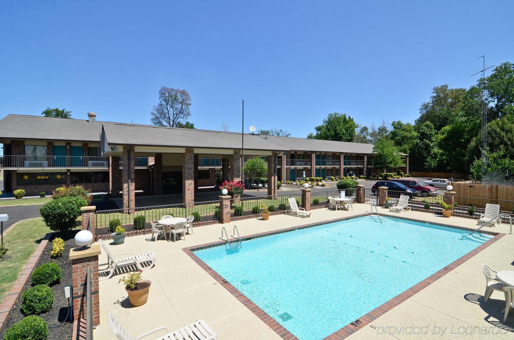 Travelers Inn & Suites - Memphis Facilities photo